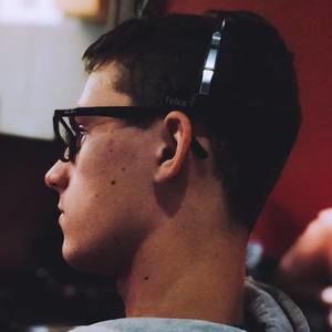 Meet your Posher, Daniel